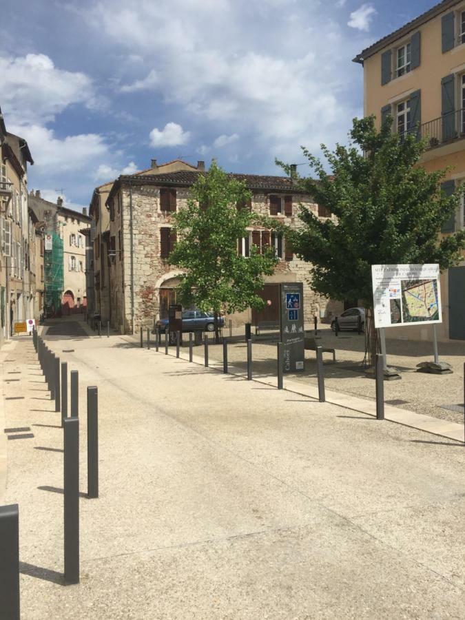 Duplex 70 M2 Balcon Coeur Historique Cahors Daire Dış mekan fotoğraf